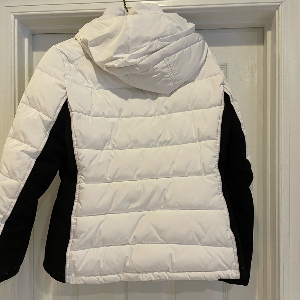 Super warm Women’s Winter Coat. Worn once.